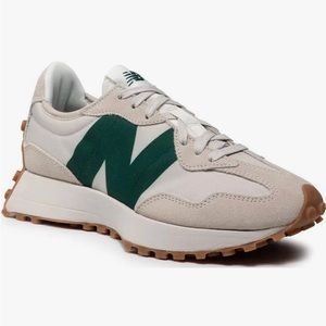 New Balance 327 timberwolf nightwatch green